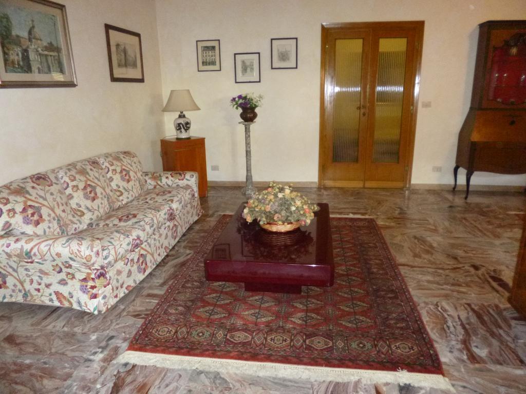 Gianicolo Residenza Carini Villa โรม ภายนอก รูปภาพ