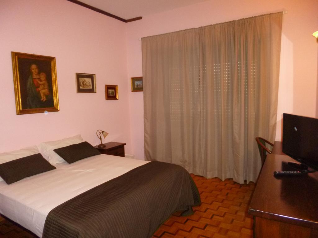 Gianicolo Residenza Carini Villa โรม ภายนอก รูปภาพ