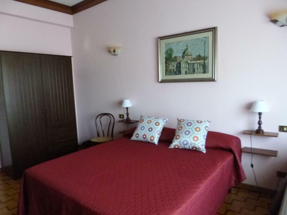 Gianicolo Residenza Carini Villa โรม ภายนอก รูปภาพ
